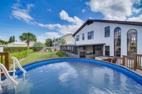 Moon Beach Manor with Private Pool and Hot Tub!